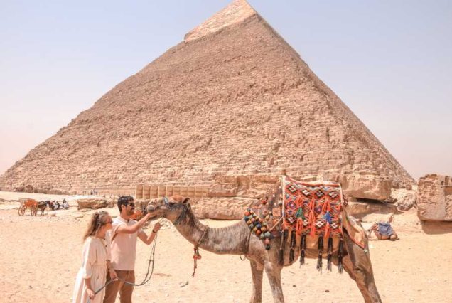 Private Tour to Pyramids, the Egyptian Museum, and Khan Khalili